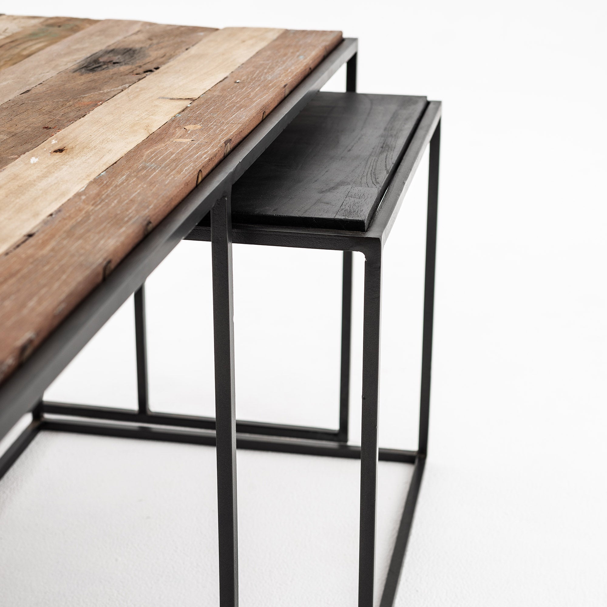 Rustika Nesting Coffee Table Set 39"